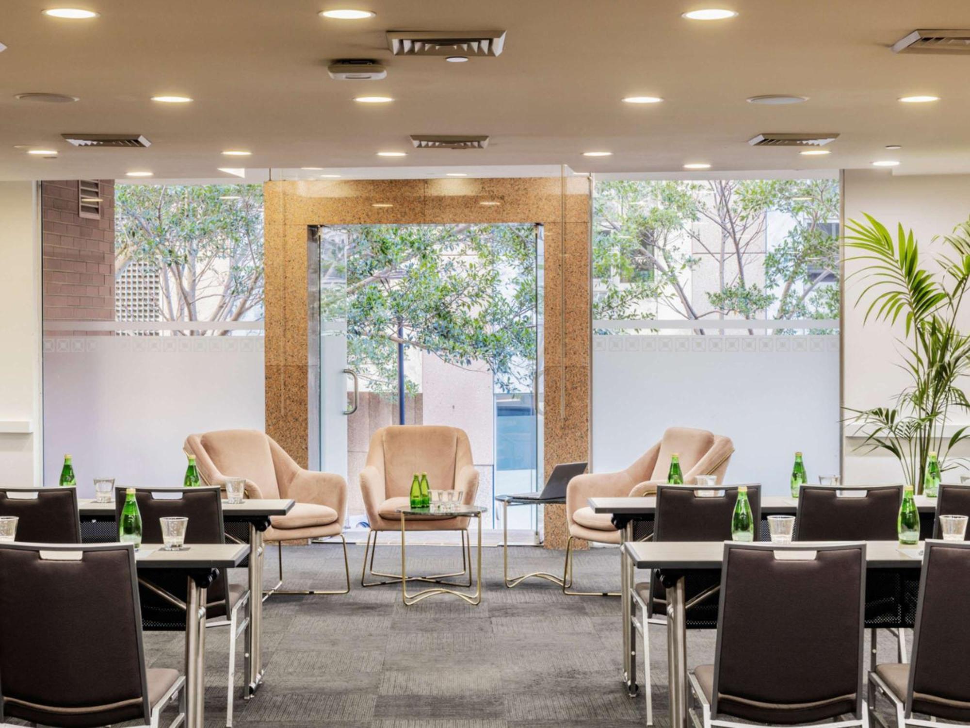 The Sebel Quay West Suites Сидни Екстериор снимка Meeting room