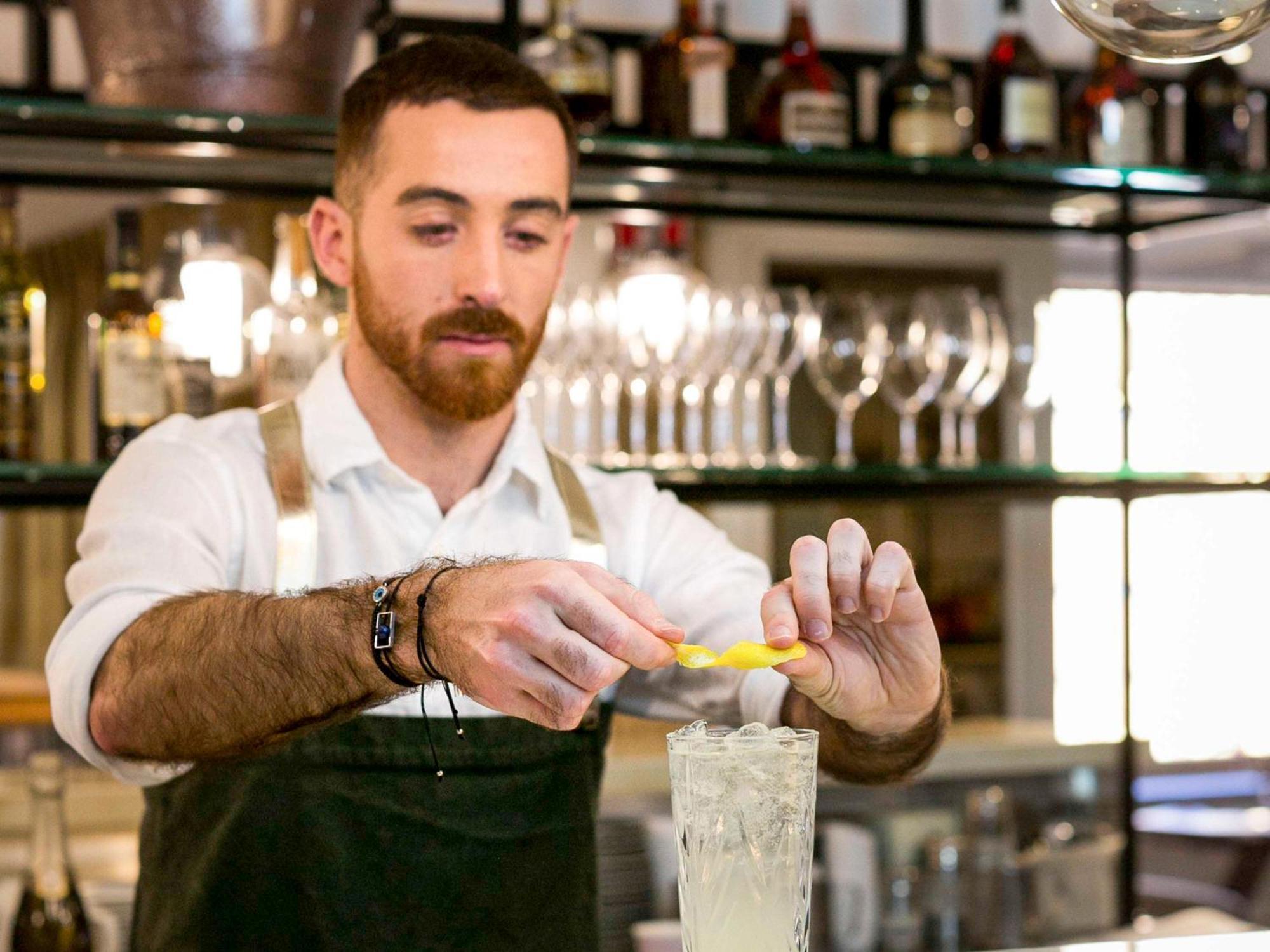 The Sebel Quay West Suites Сидни Екстериор снимка A bartender at work